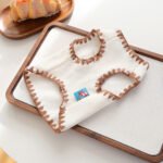 Bear Ice Cream Ribbed Top – Cream Πλεκτό Μπλουζάκι Σκύλου με Κεντητό Αρκουδάκι & Παγωτό - Image 2